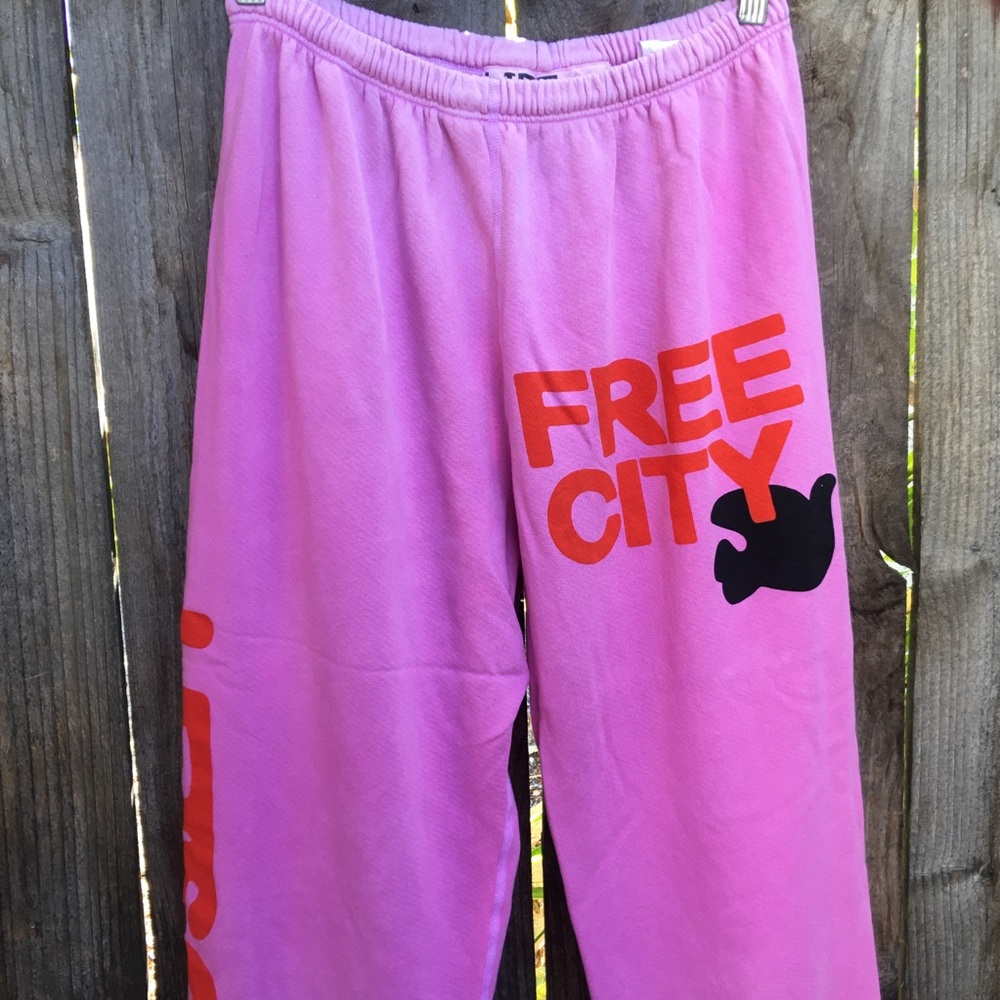 Free City women’s SuperVintage OG sweatpants PinkGum - New WITHOUT Tags - Picture 2 of 12